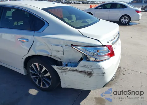 2016 Nissan Altima 2.5 Sv z USA, uszkodzony, nr VIN 1N4AL3AP2GC196241